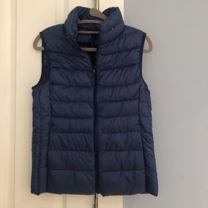 UNIQLO Blue Vest Zippered